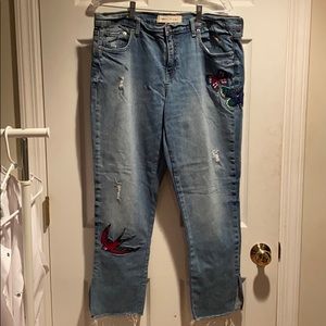 Gap embroidered slightly distressed jeans